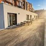 Apartamento 1 Bedroom With Large Seaview Terrace *