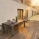 1 Bedroom With Large Seaview Terrace Apartamento *