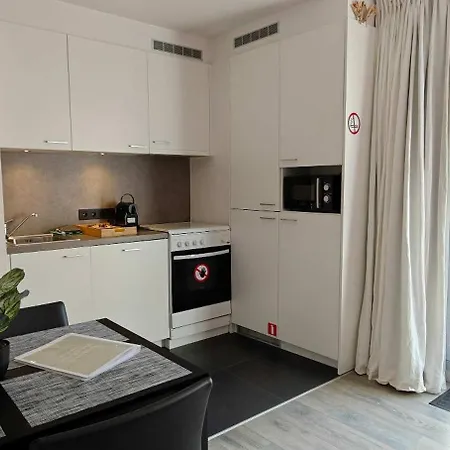 1 Bedroom With Large Seaview Terrace