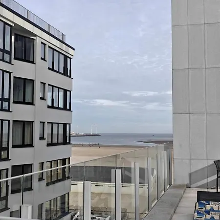 1 Bedroom With Large Seaview Terrace