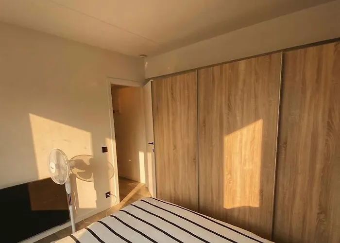 1 Bedroom With Large Seaview Terrace