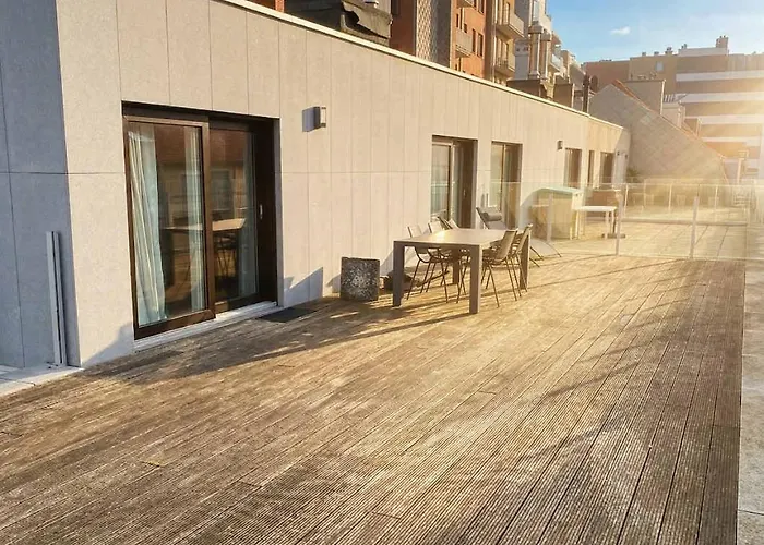 Apartment 1 Bedroom With Large Seaview Terrace *